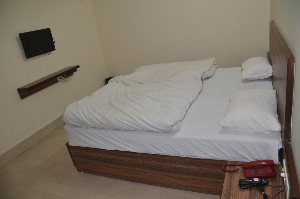 Hotel Khajuraho Regency 博帕尔 外观 照片